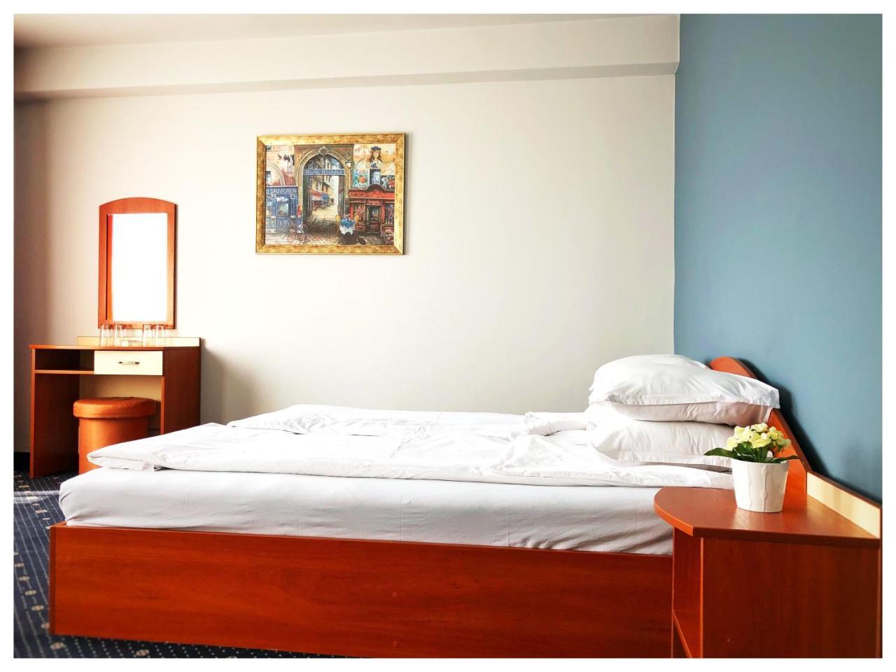 Hotel Rahovets Горна-Оряховица Экстерьер фото